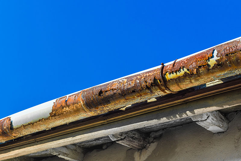 rust damage gutters
